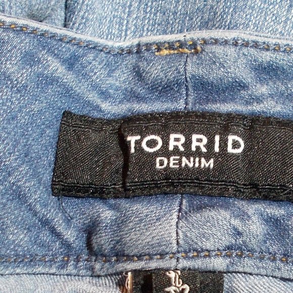 TORRID Denim Stretch Skinny Jeans Size 20R - Picture 9 of 16